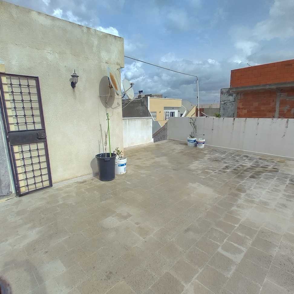 Thumbnail 10