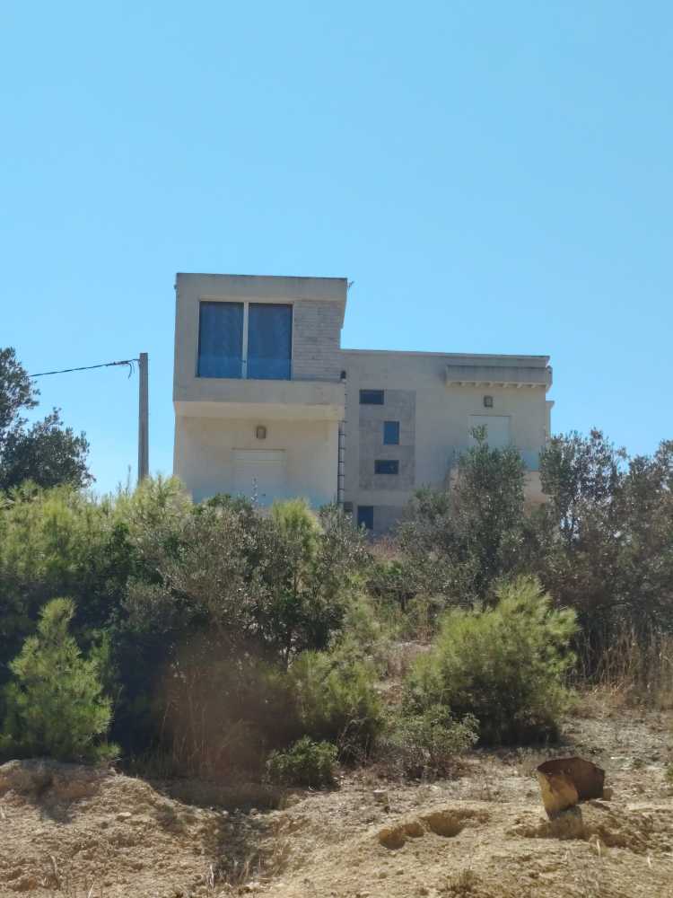 Photo 1 of 10