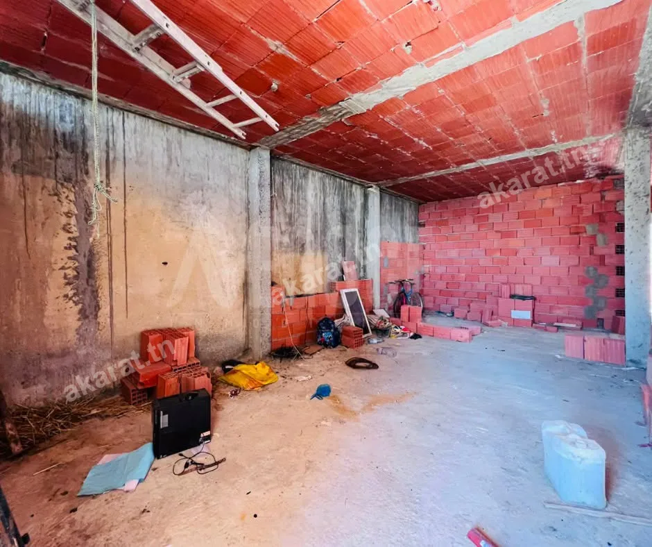 Photo 1 of 4