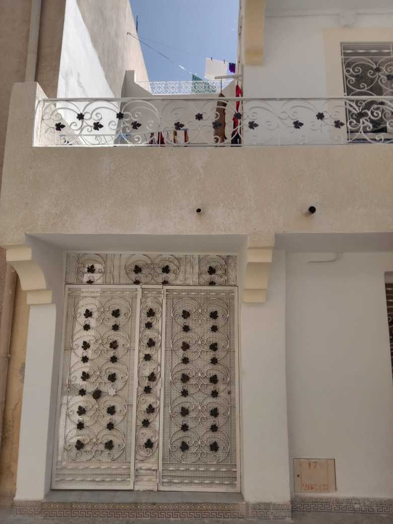 زهرونى