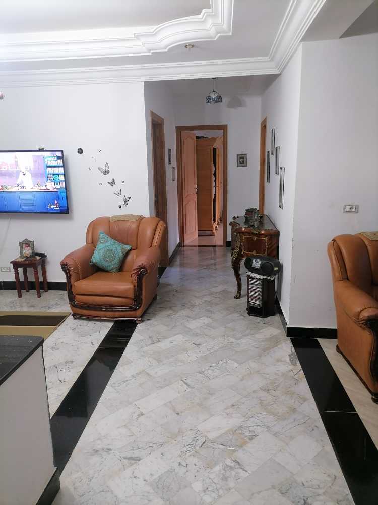 Photo 1 of 5