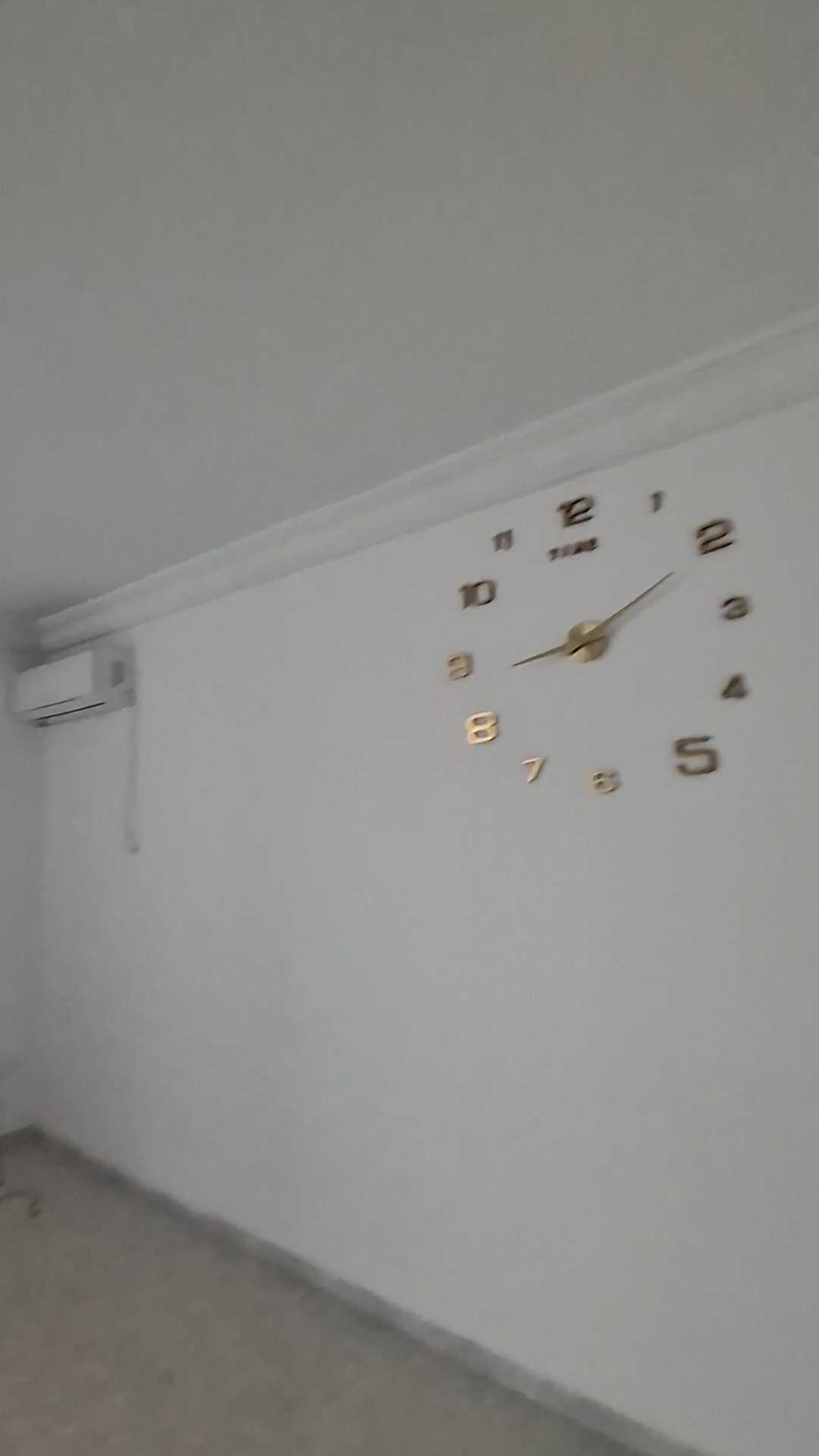 Photo 1 of 7