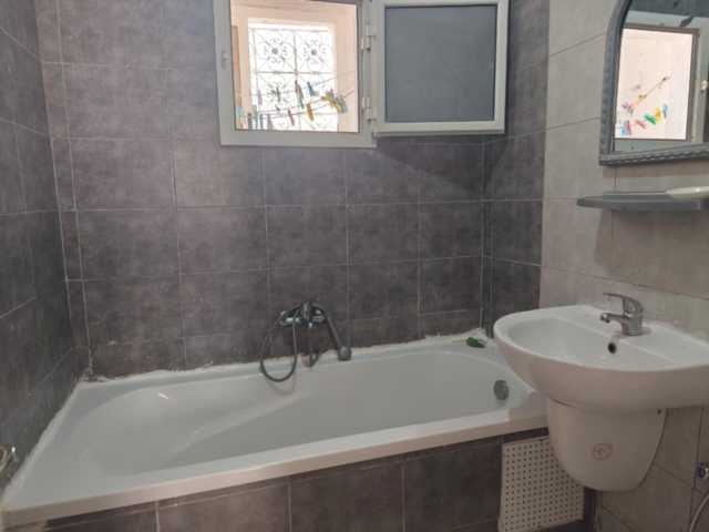 Photo 1 of 8