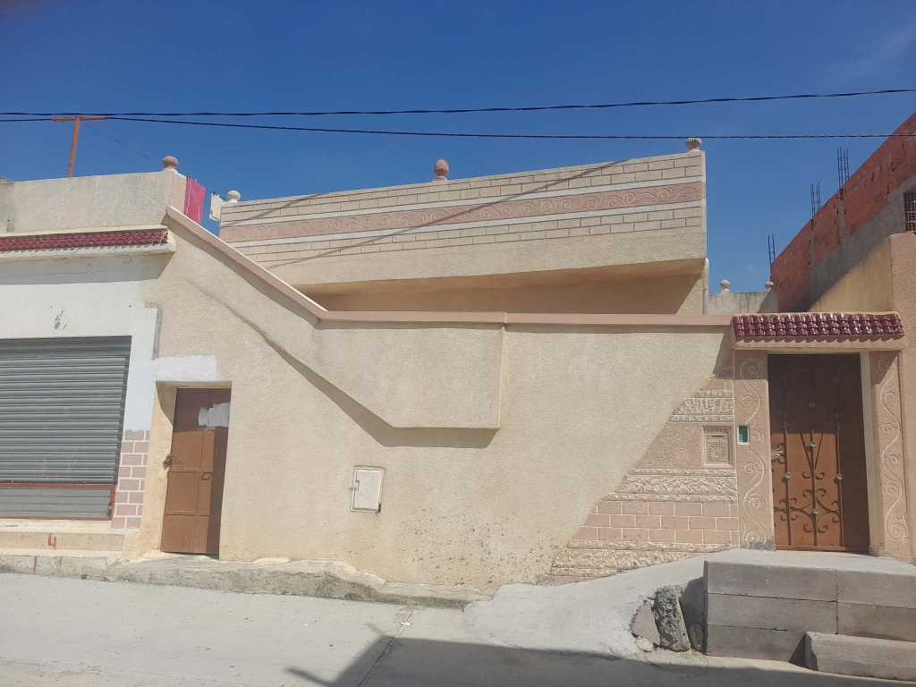 Photo 1 of 10